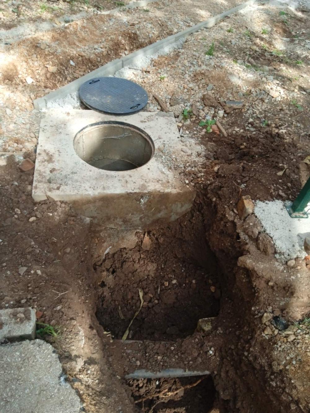 Služba održavanja kanalizacione mreže i objekata: RADOVI NA KANALIZACIONOJ MREŽI