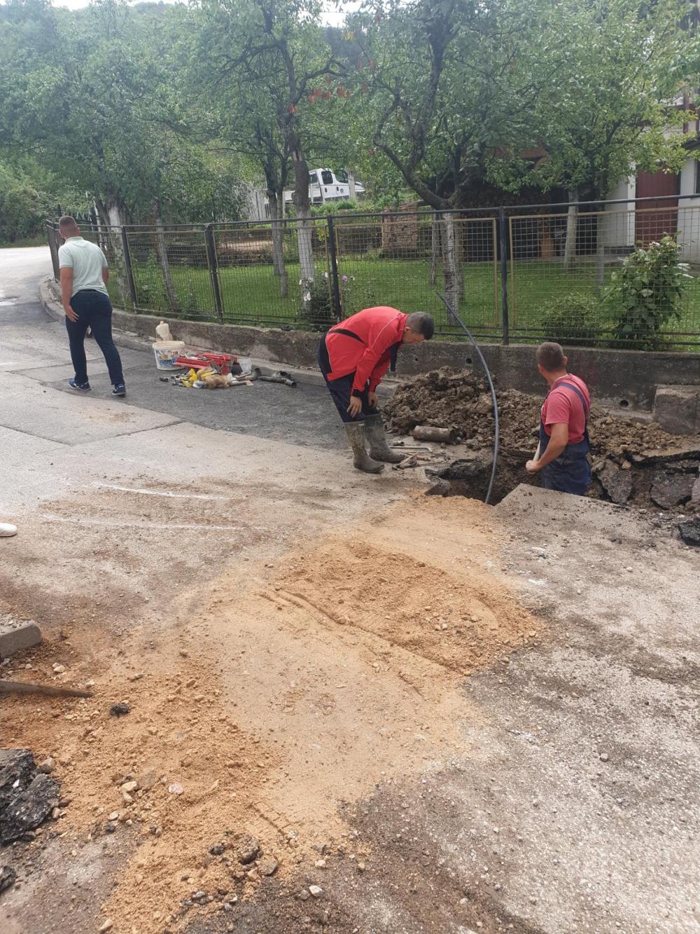 Služba za održavanje vodovodne mreže i objekata: POPRAVKE KVAROVA NA VODOVODNOJ MREŽI