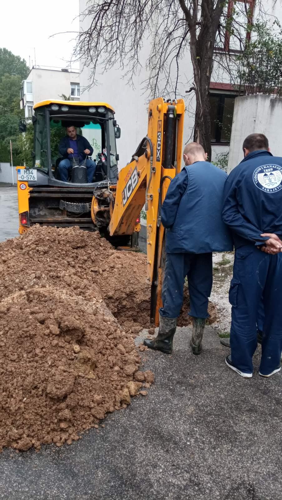 Služba za održavanje vodovodne mreže i objekata: POPRAVKE KVAROVA NA VODOVODNOJ MREŽI