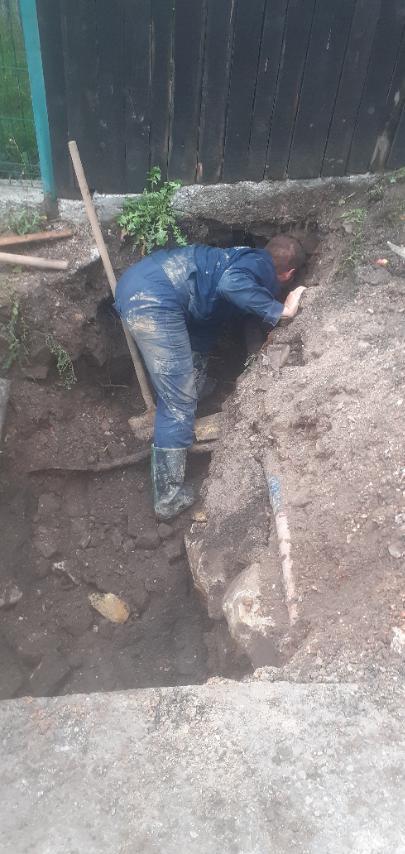 Služba održavanja kanalizacione mreže i objekata: RADOVI NA KANALIZACIONOJ MREŽI