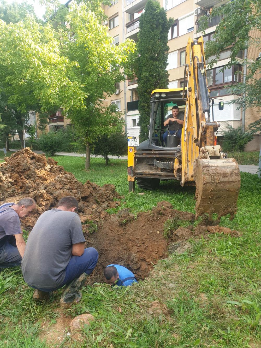 Služba za održavanje vodovodne mreže i objekata: POPRAVKE KVAROVA NA VODOVODNOJ MREŽI