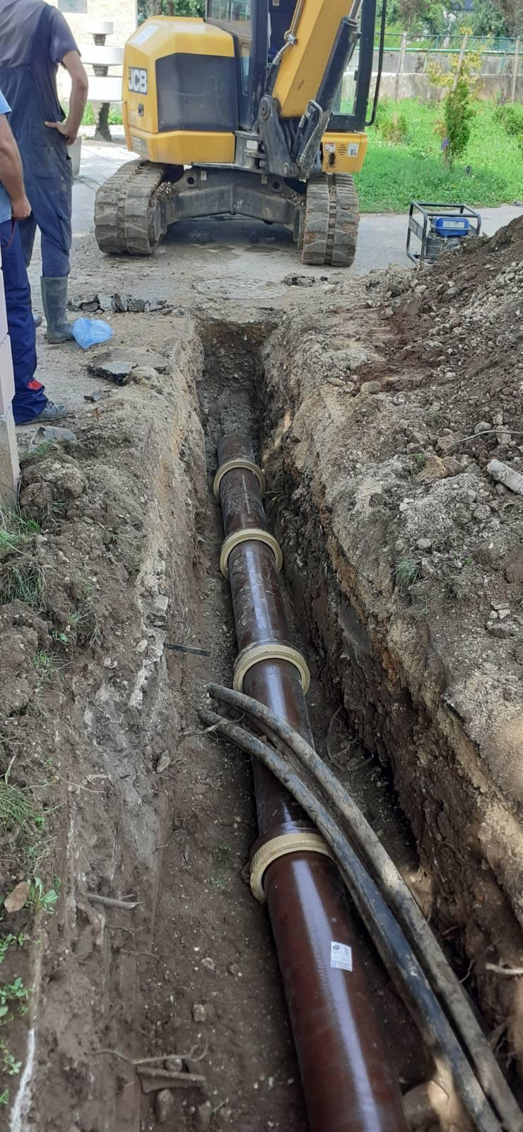 Služba održavanja kanalizacione mreže i objekata: RADOVI NA KANALIZACIONOJ MREŽI