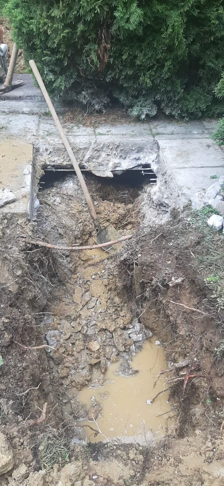 Služba za održavanje vodovodne mreže i objekata: POPRAVKE KVAROVA NA VODOVODNOJ MREŽI
