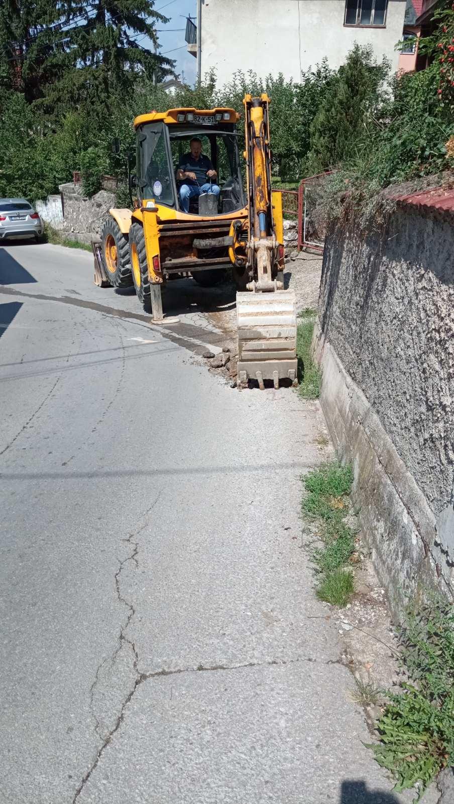 Služba za održavanje vodovodne mreže i objekata: POPRAVKE KVAROVA NA VODOVODNOJ MREŽI