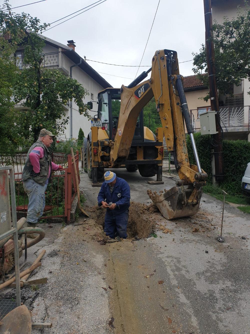 Služba za održavanje vodovodne mreže i objekata: POPRAVKE KVAROVA NA VODOVODNOJ MREŽI