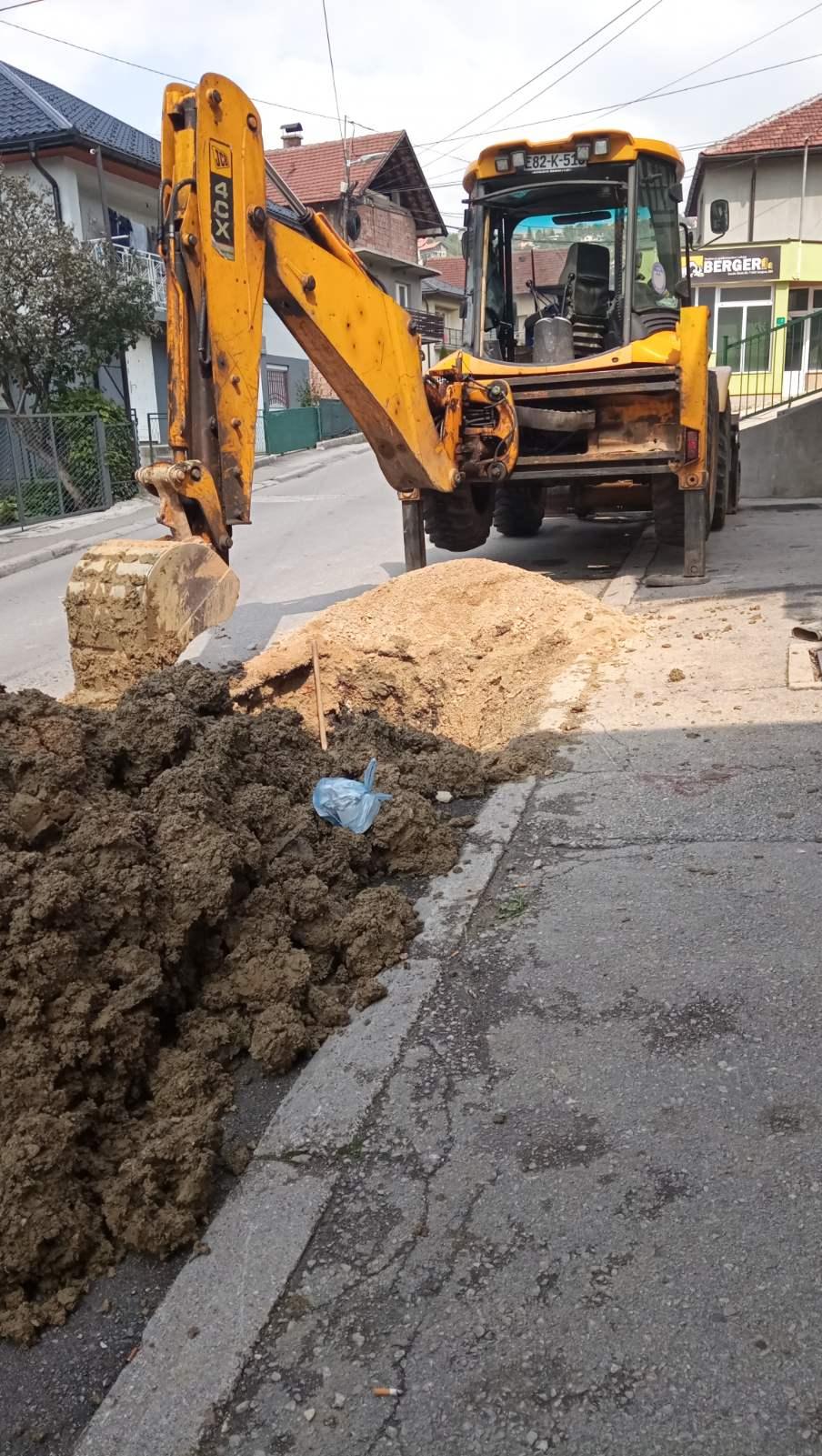 Služba za održavanje vodovodne mreže i objekata: POPRAVKE KVAROVA NA VODOVODNOJ MREŽI