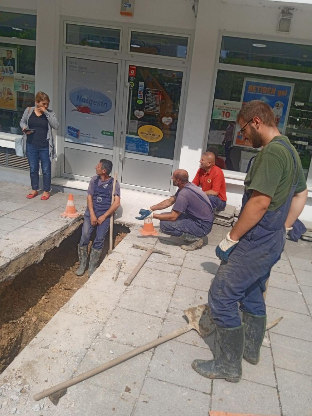Služba održavanja kanalizacione mreže i objekata: RADOVI NA KANALIZACIONOJ MREŽI