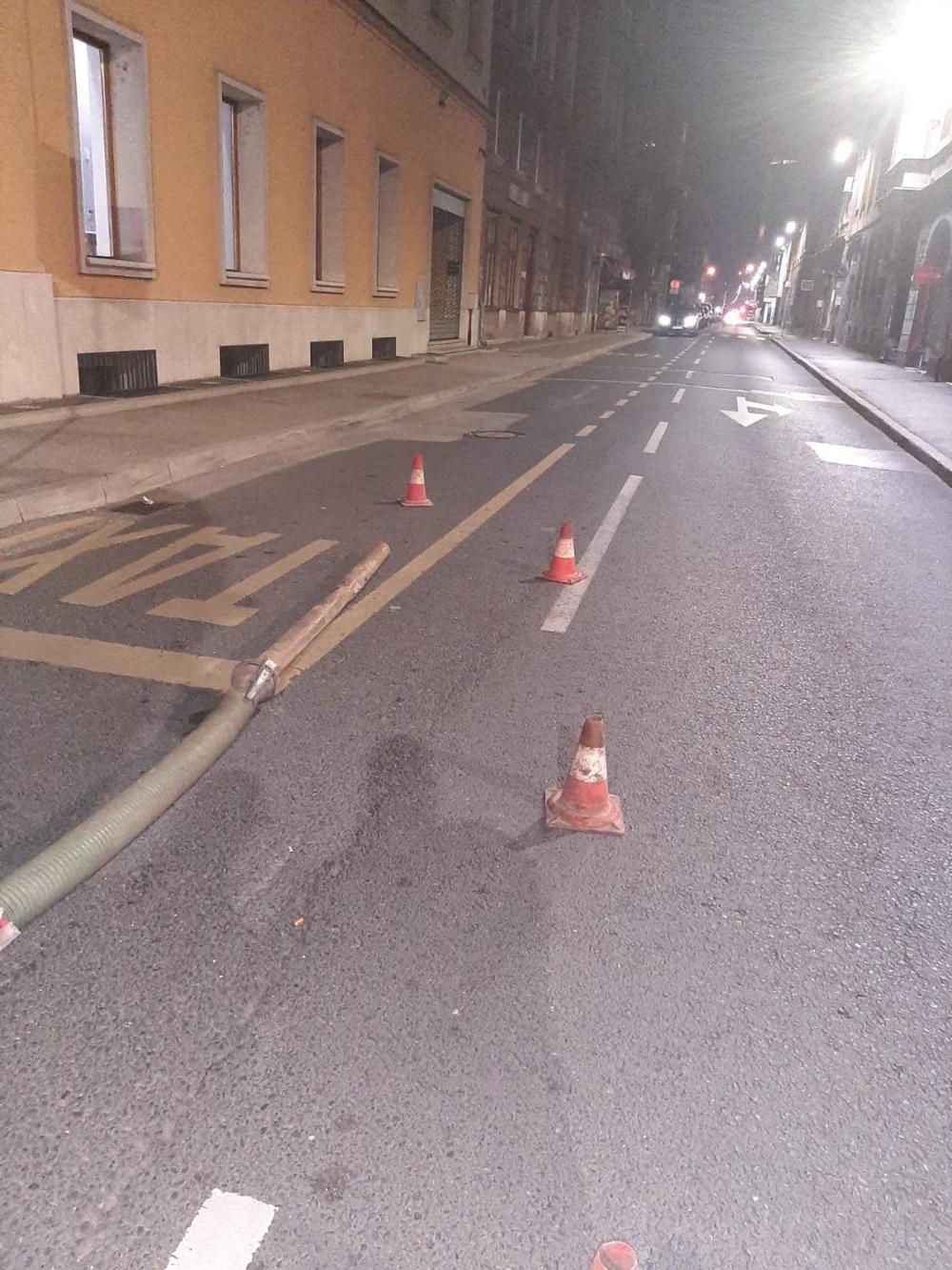 Odjeljenje za održavanje kanalske mreže, objekata i hitne intervencije: SVAKODNEVNO ČIŠĆENJE KANALA I SLIVNIKA