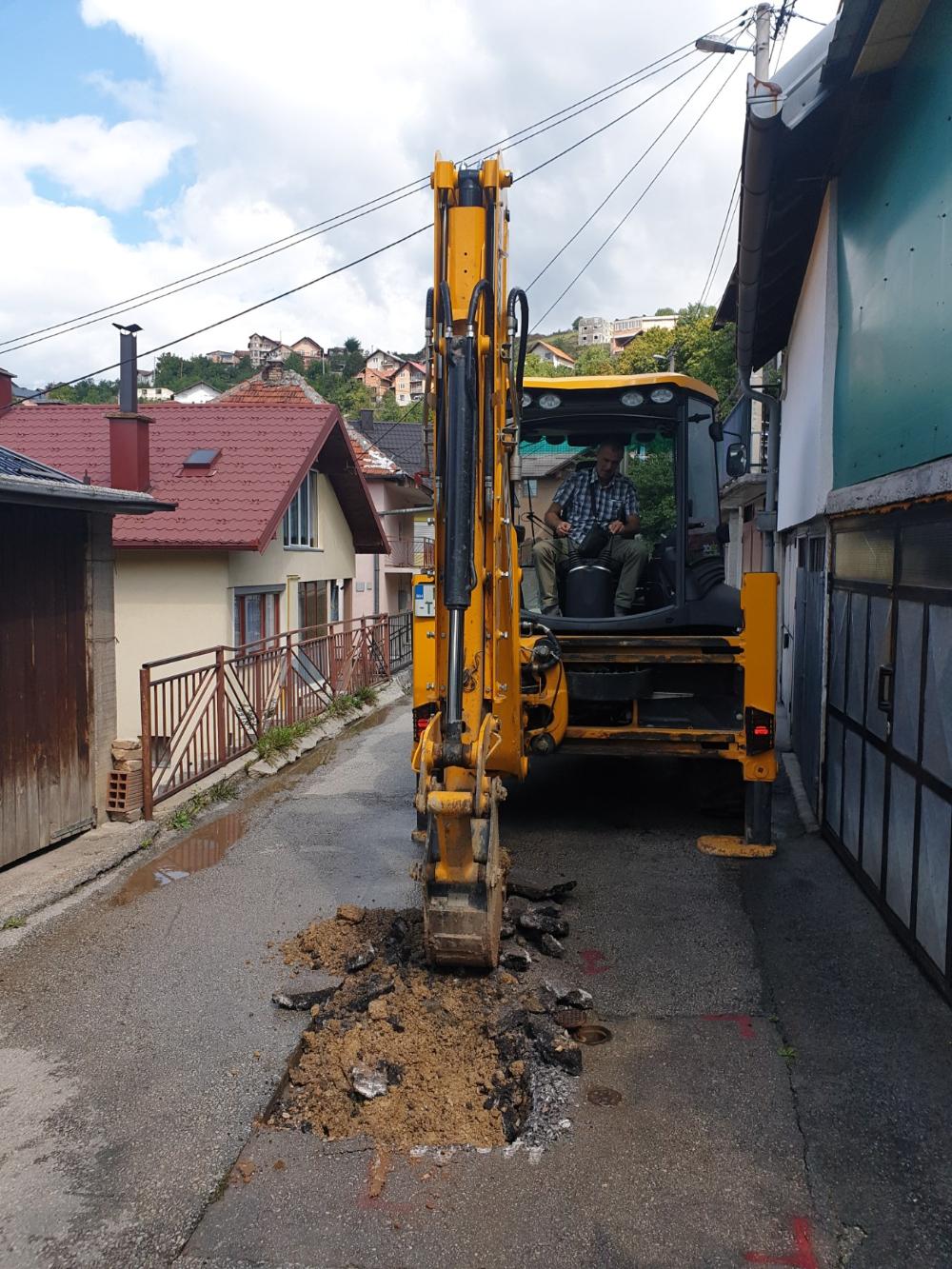Služba za održavanje vodovodne mreže i objekata: POPRAVKE KVAROVA NA VODOVODNOJ MREŽI