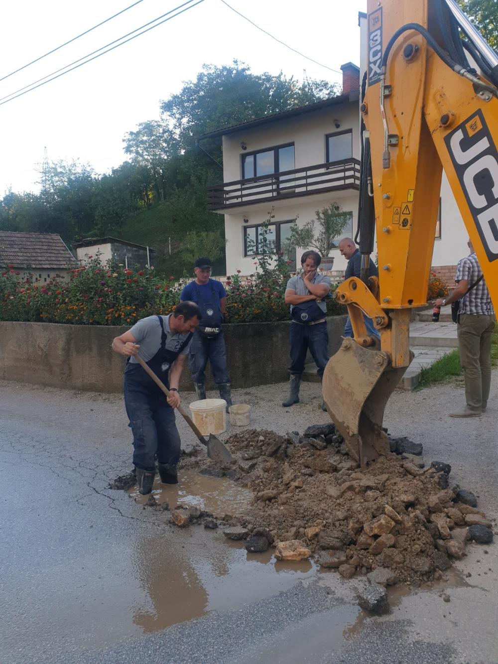 Dežurna ekipa: POPRAVKE U POSLIJEPODNEVNIM I NOĆNIM SATIMA