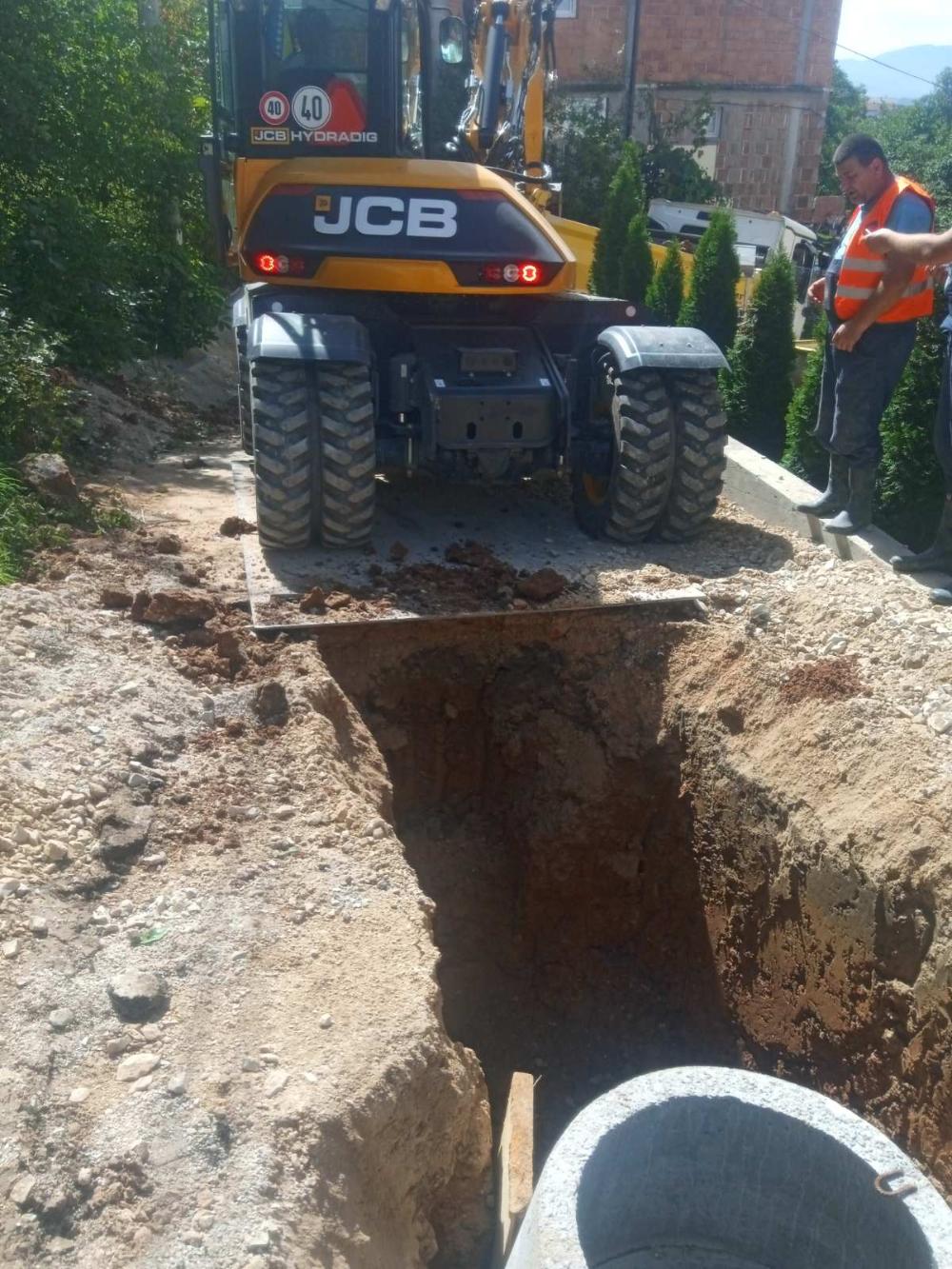 Služba održavanja kanalizacione mreže i objekata: RADOVI NA KANALIZACIONOJ MREŽI