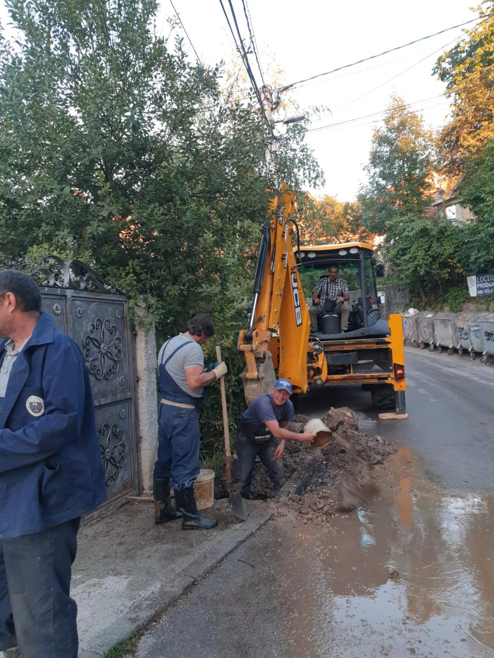 Služba za održavanje vodovodne mreže i objekata: POPRAVKE KVAROVA NA VODOVODNOJ MREŽI