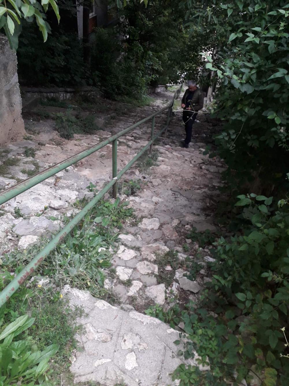 Služba održavanja kanalizacione mreže i objekata: RADOVI NA KANALIZACIONOJ MREŽI