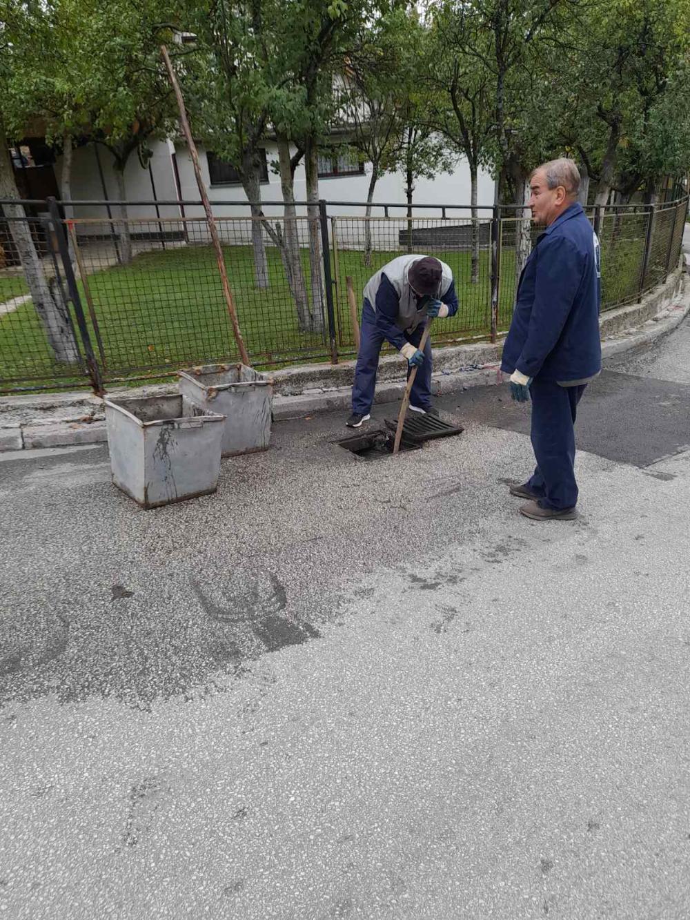 Služba održavanja kanalizacione mreže i objekata: RADOVI NA KANALIZACIONOJ MREŽI