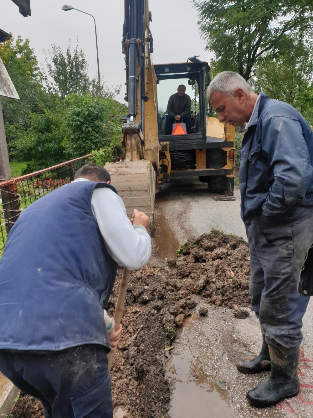 Služba za održavanje vodovodne mreže i objekata: POPRAVKE KVAROVA NA VODOVODNOJ MREŽI