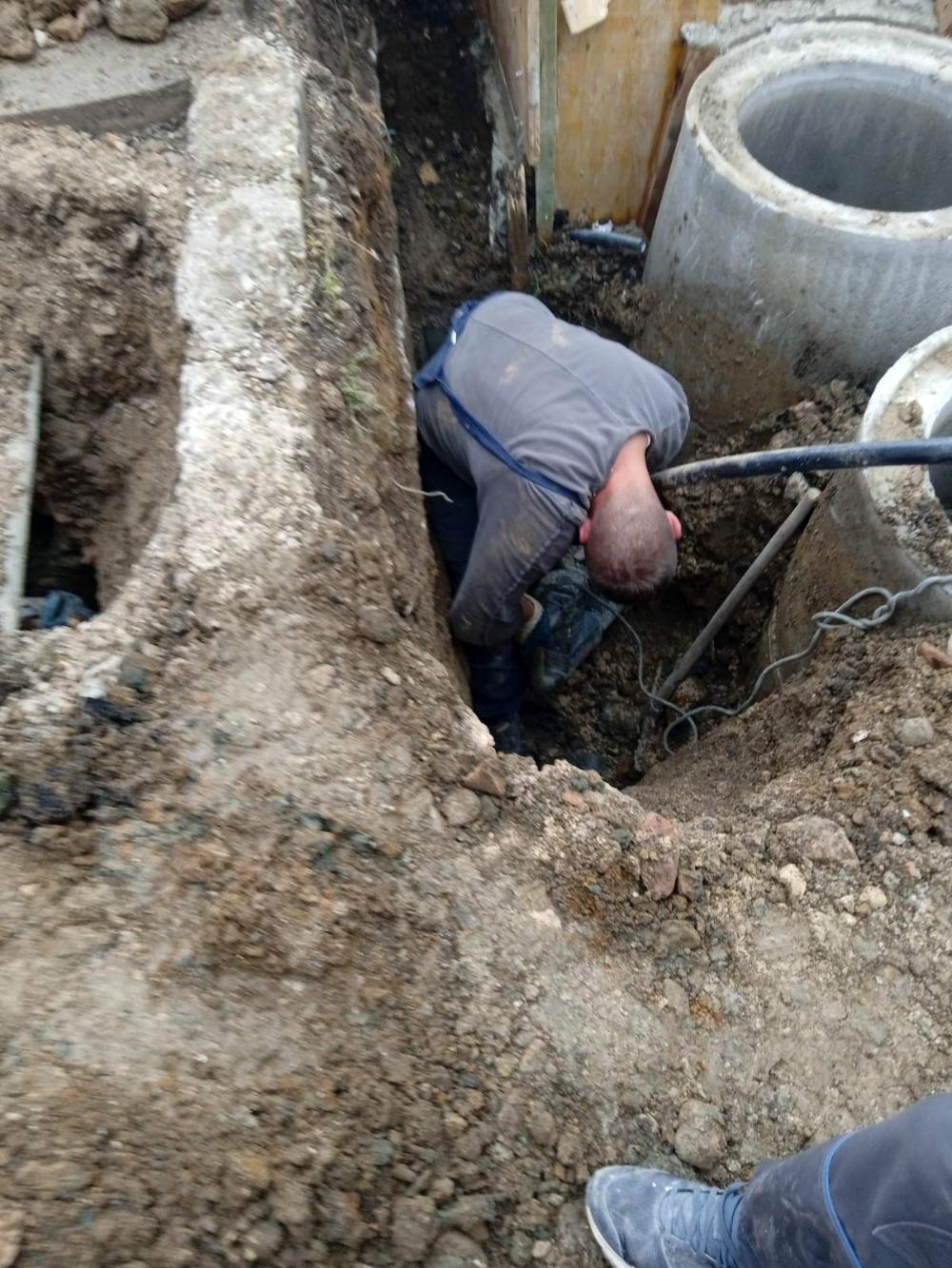 Služba održavanja kanalizacione mreže i objekata: RADOVI NA KANALIZACIONOJ MREŽI