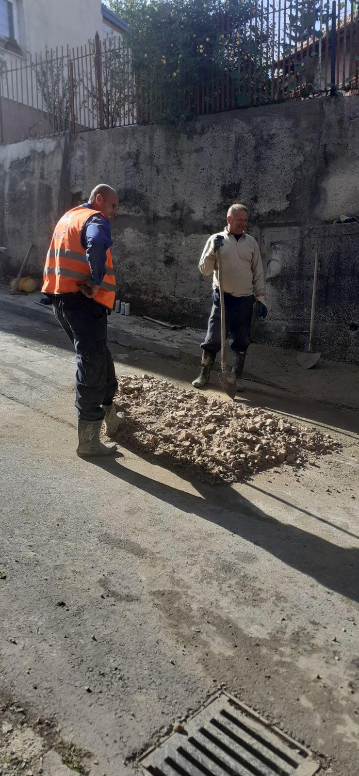 Služba održavanja kanalizacione mreže i objekata: RADOVI NA KANALIZACIONOJ MREŽI