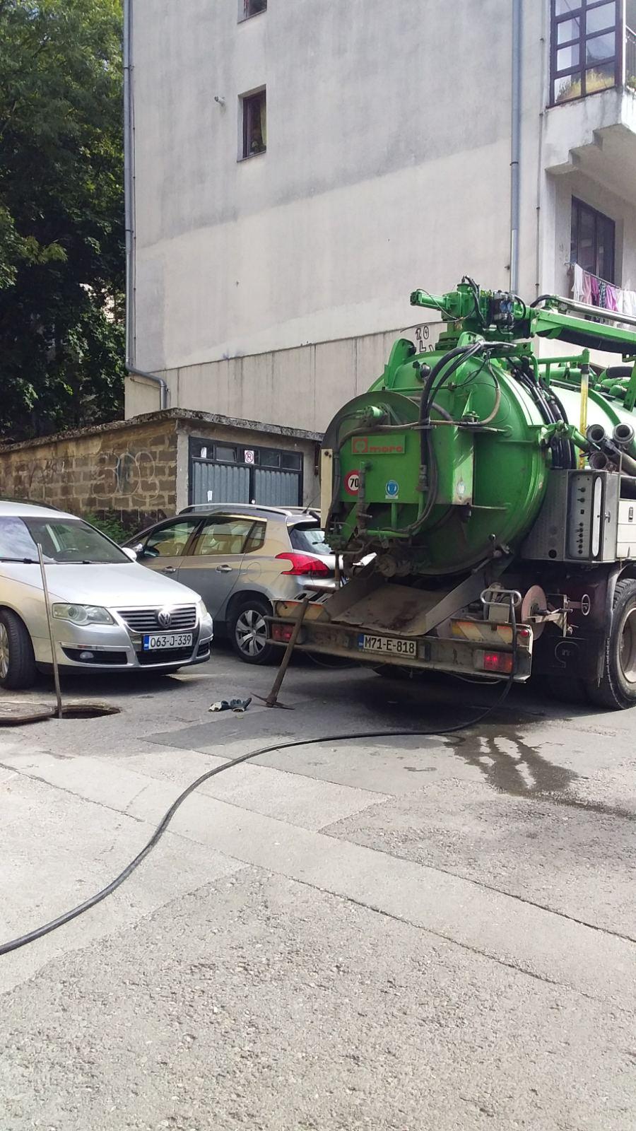 Služba održavanja kanalizacione mreže i objekata: RADOVI NA KANALIZACIONOJ MREŽI
