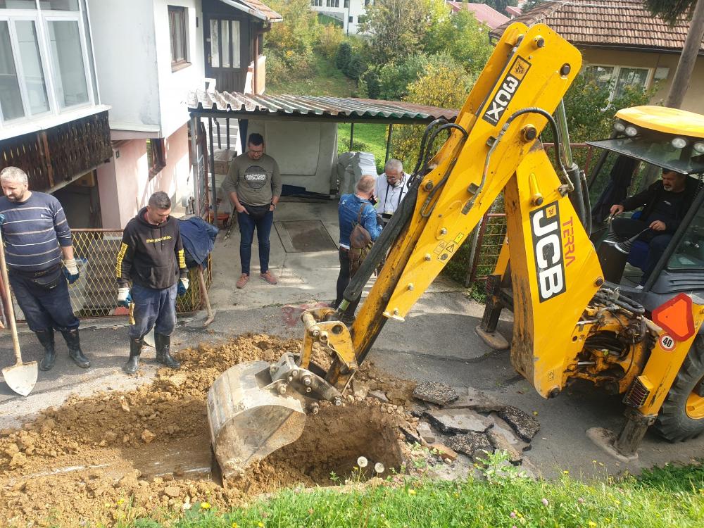 Služba za održavanje vodovodne mreže i objekata: POPRAVKE KVAROVA NA VODOVODNOJ MREŽI
