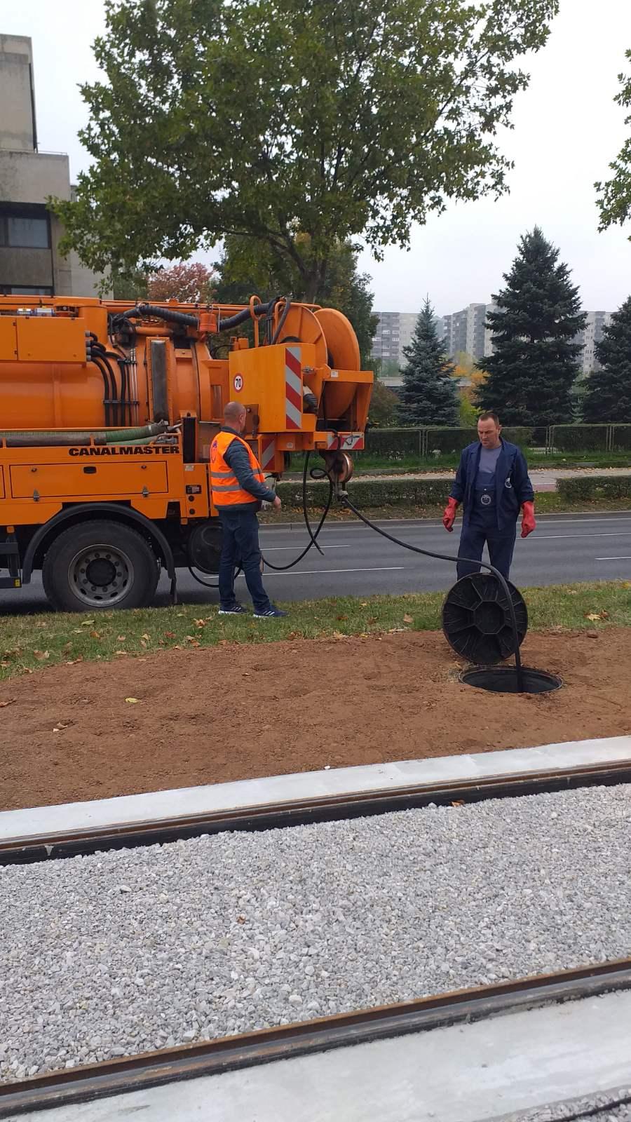 Služba održavanja kanalizacione mreže i objekata: RADOVI NA KANALIZACIONOJ MREŽI