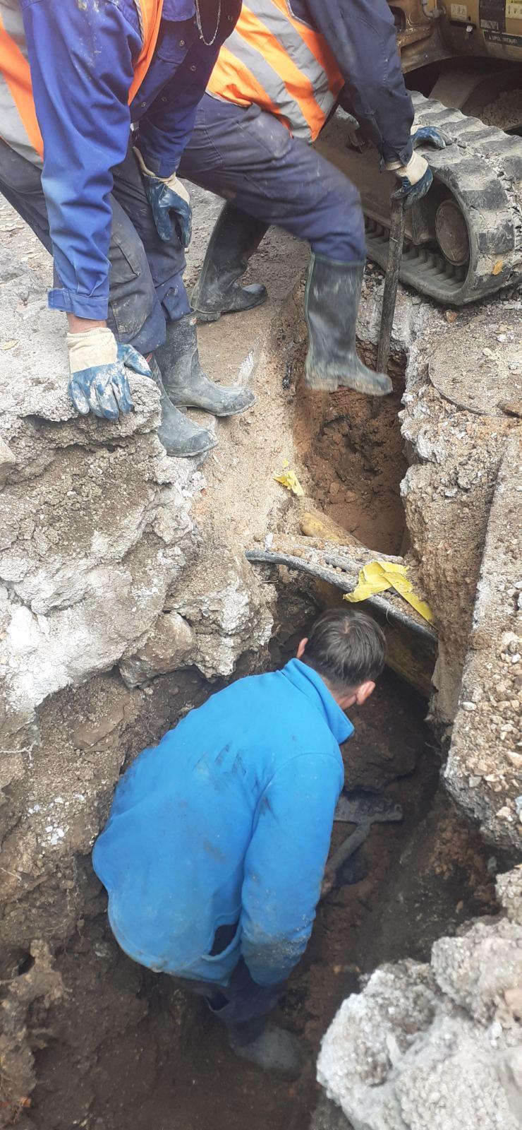 Služba održavanja kanalizacione mreže i objekata: RADOVI NA KANALIZACIONOJ MREŽI