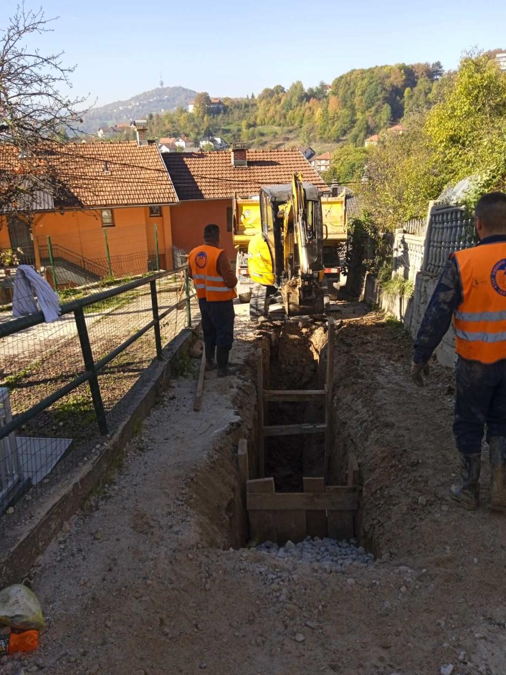 Služba održavanja kanalizacione mreže i objekata: RADOVI NA KANALIZACIONOJ MREŽI