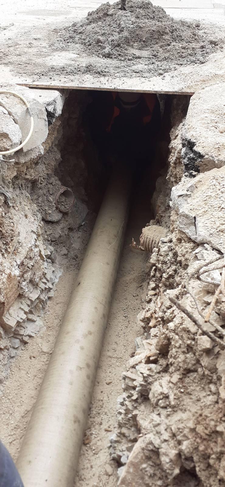 Služba održavanja kanalizacione mreže i objekata: RADOVI NA KANALIZACIONOJ MREŽI