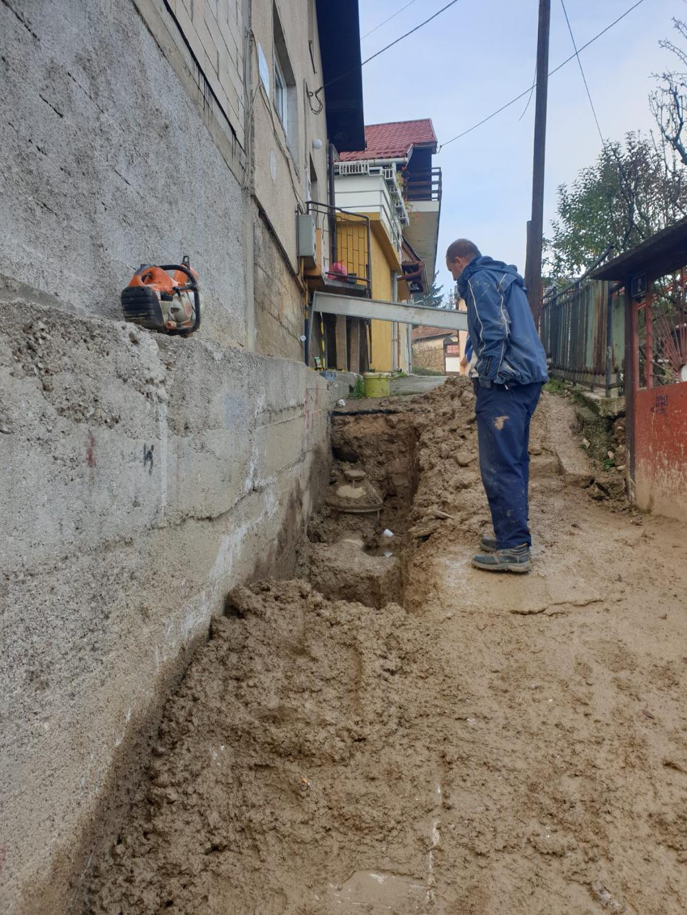 Popravke kvarova na vodovodnoj mreži 