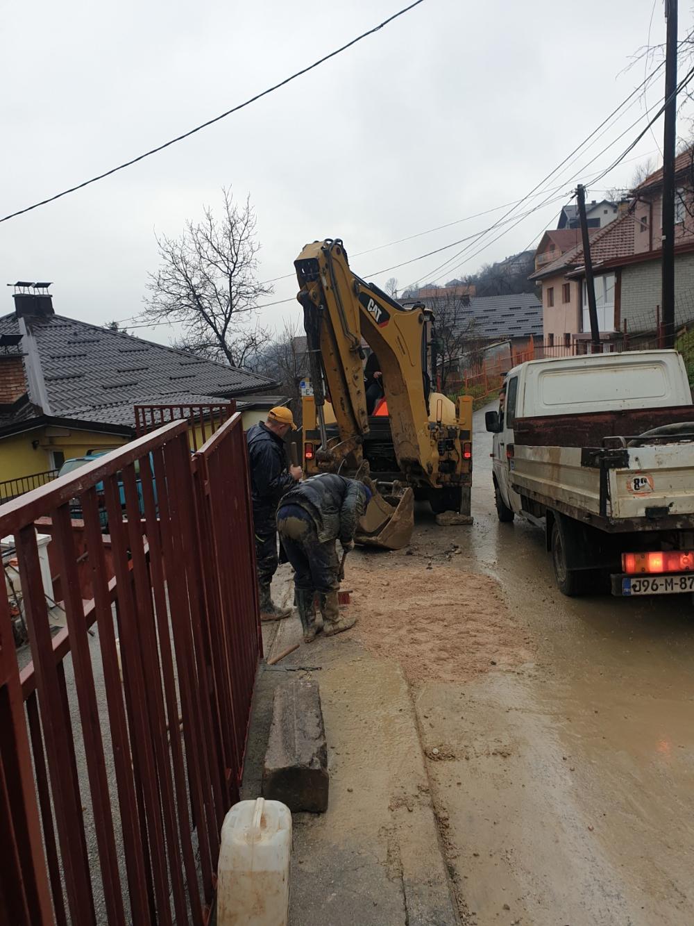 Popravke kvarova na vodovodnoj mreži 