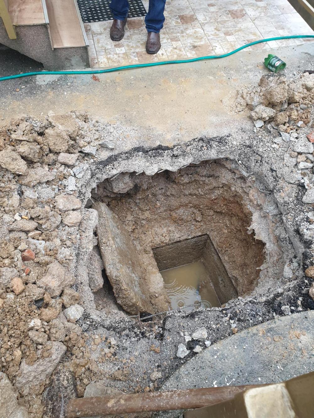 Popravke kvarova na vodovodnoj mreži 