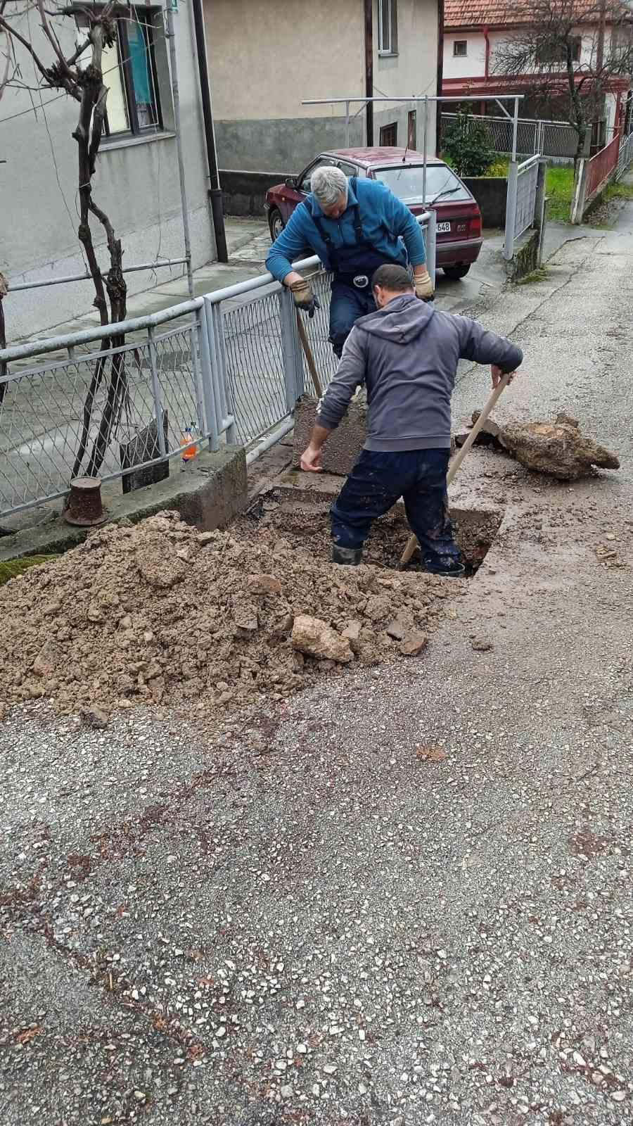 Popravke kvarova na vodovodnoj mreži 