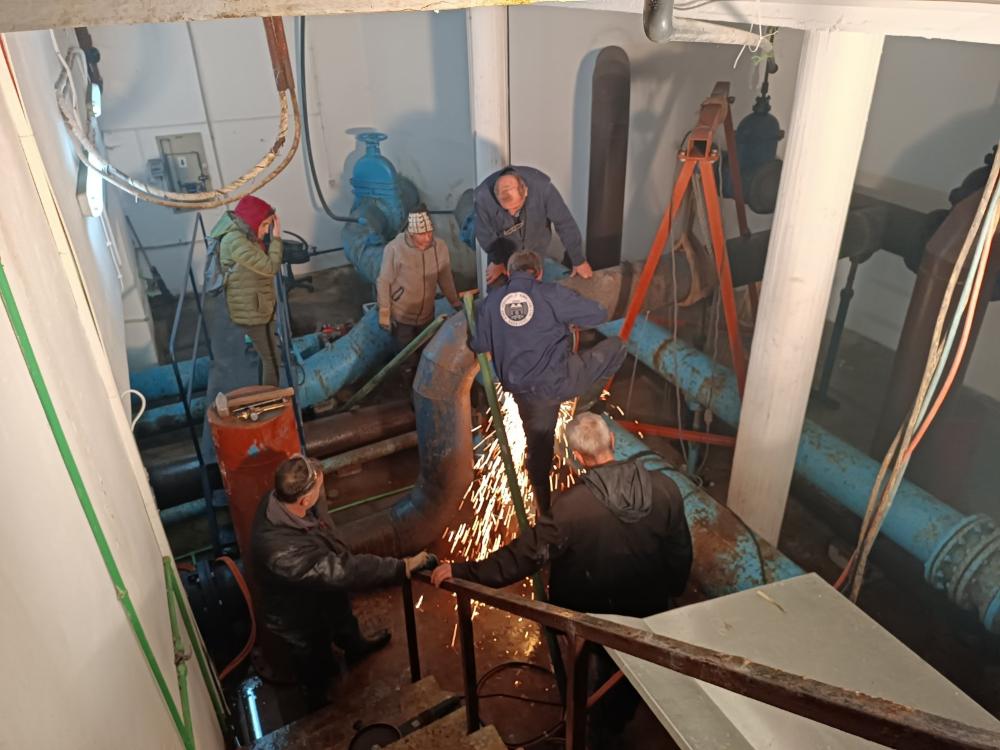 U toku radovi na ugradnji elektromagnetnog mjerača u rezervoaru "Vogošća gornja"