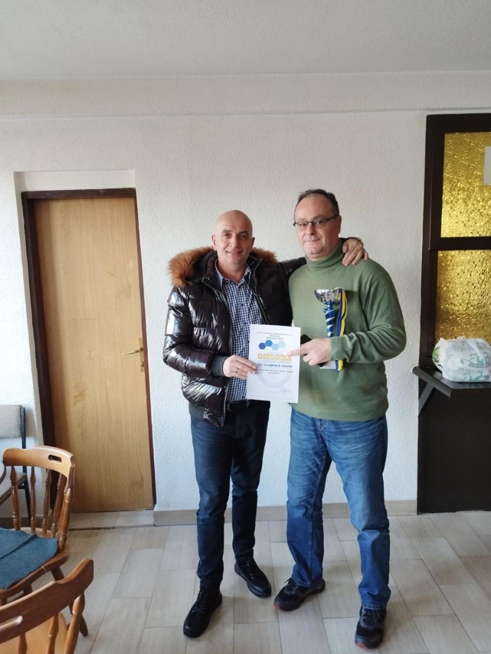 Ešef Korjenić osvojio prvo mjesto na tradicionalnom memorijalnom šahovskom turniru