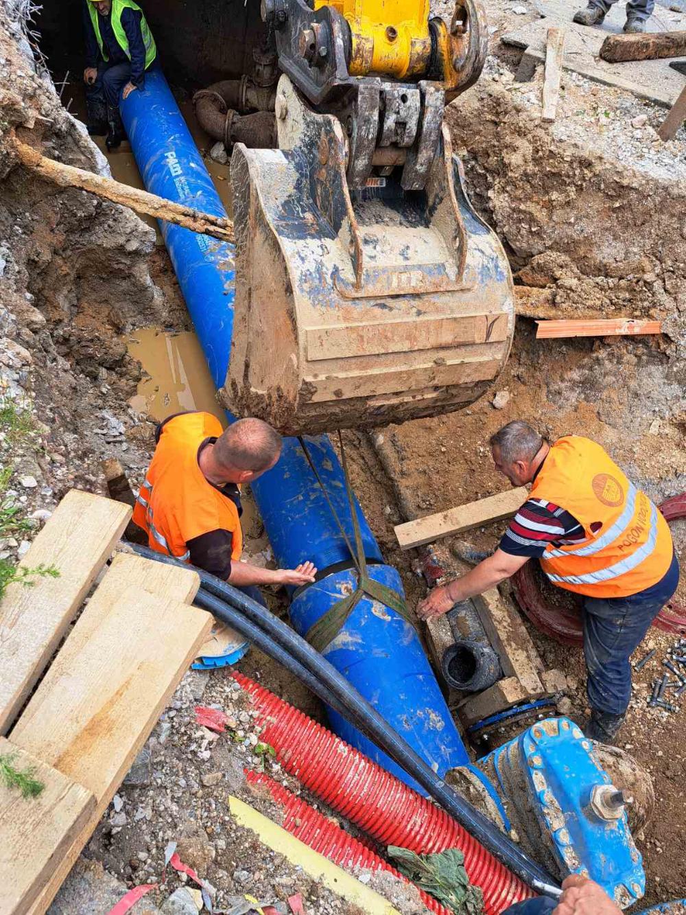 Završeni radovi u Kranjčevićevoj ulici: Novih 1.000 metara vodovodne i 150 metara kanalizacione mreže