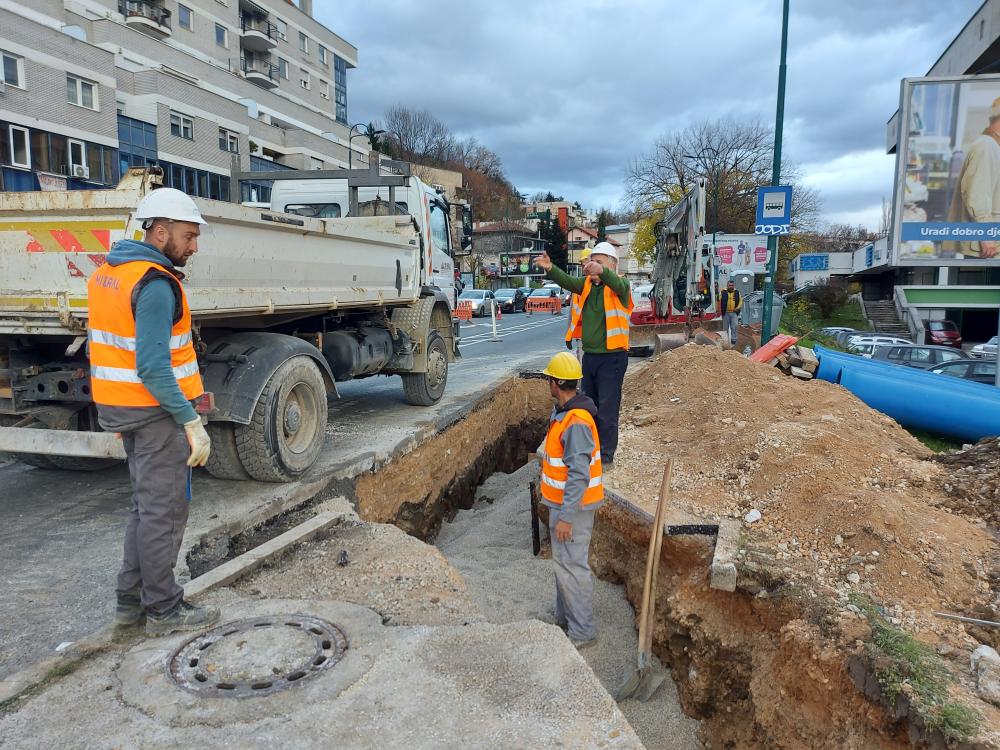 Završeni radovi u Kranjčevićevoj ulici: Novih 1.000 metara vodovodne i 150 metara kanalizacione mreže