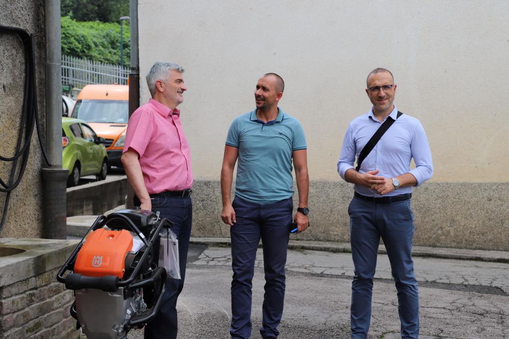 Nastavak uspješne saradnje KJKP “Vodovod i kanalizacija” i Općine Centar: Uručene nove radne mašine