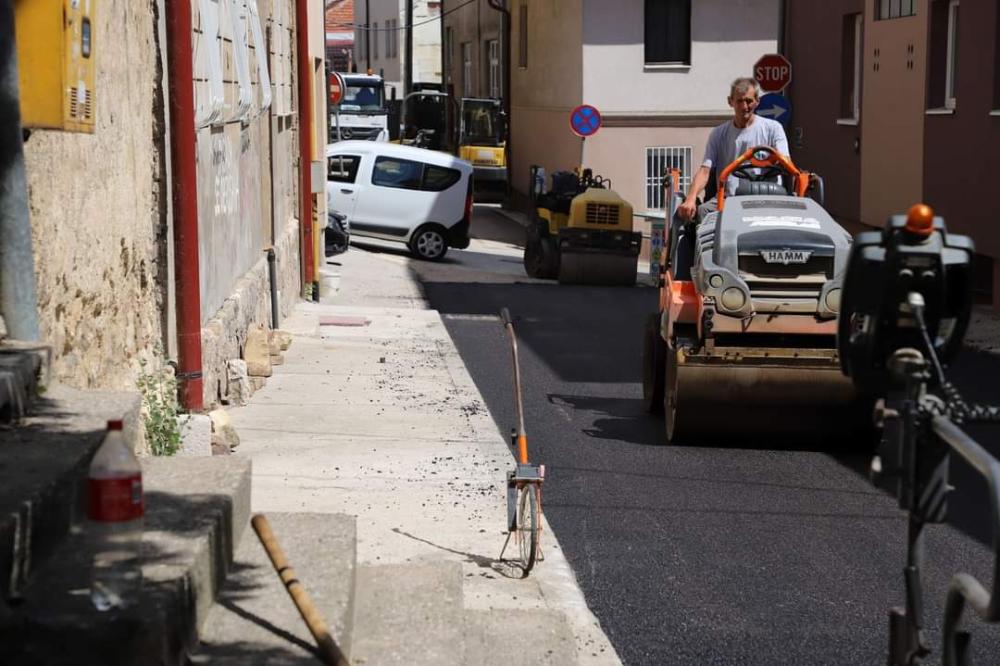 Nastavlja se rekonstrukcija vodovodne mreže u drugom dijelu ulice Hadžisulejmanova