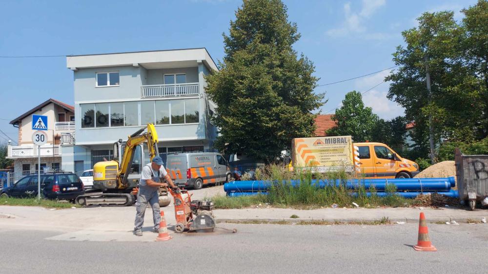 Počeli radovi na drugoj sekciji: Rekonstrukcija osam kilometara vodovodne mreže i cca 460 priključaka na Ilidži