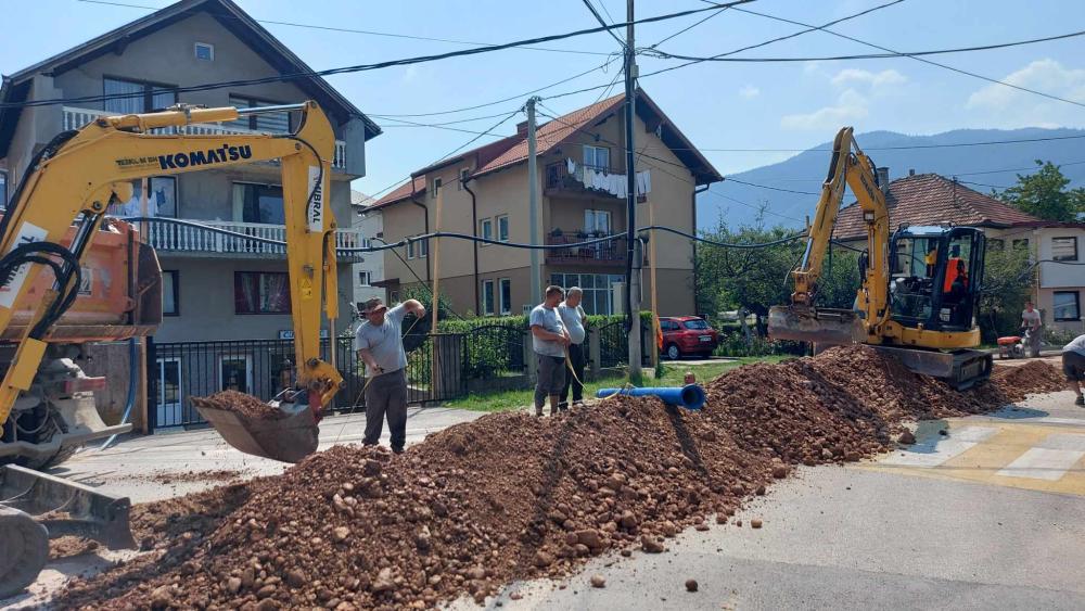 Počeli radovi na drugoj sekciji: Rekonstrukcija osam kilometara vodovodne mreže i cca 460 priključaka na Ilidži