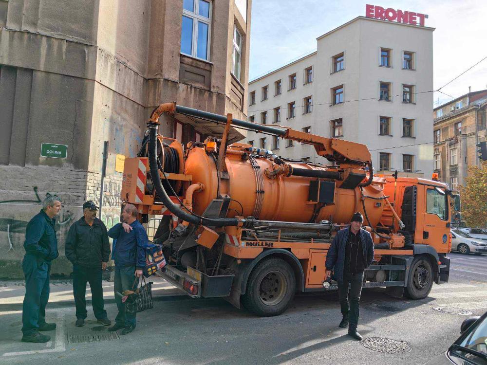 Izvršeno pročepljenje i čišćenje kanala u ulici Dolina na Marijin Dvoru
