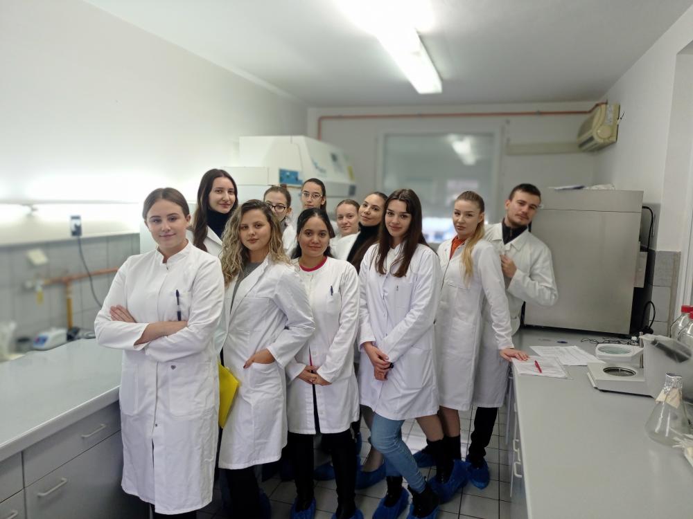 Sticanje korisnog znanja i vještina: U laboratorijama KJKP "Vodovod i kanalizacija" održane vježbe sa studentima Fakulteta zdravstvenih studija UNSA
