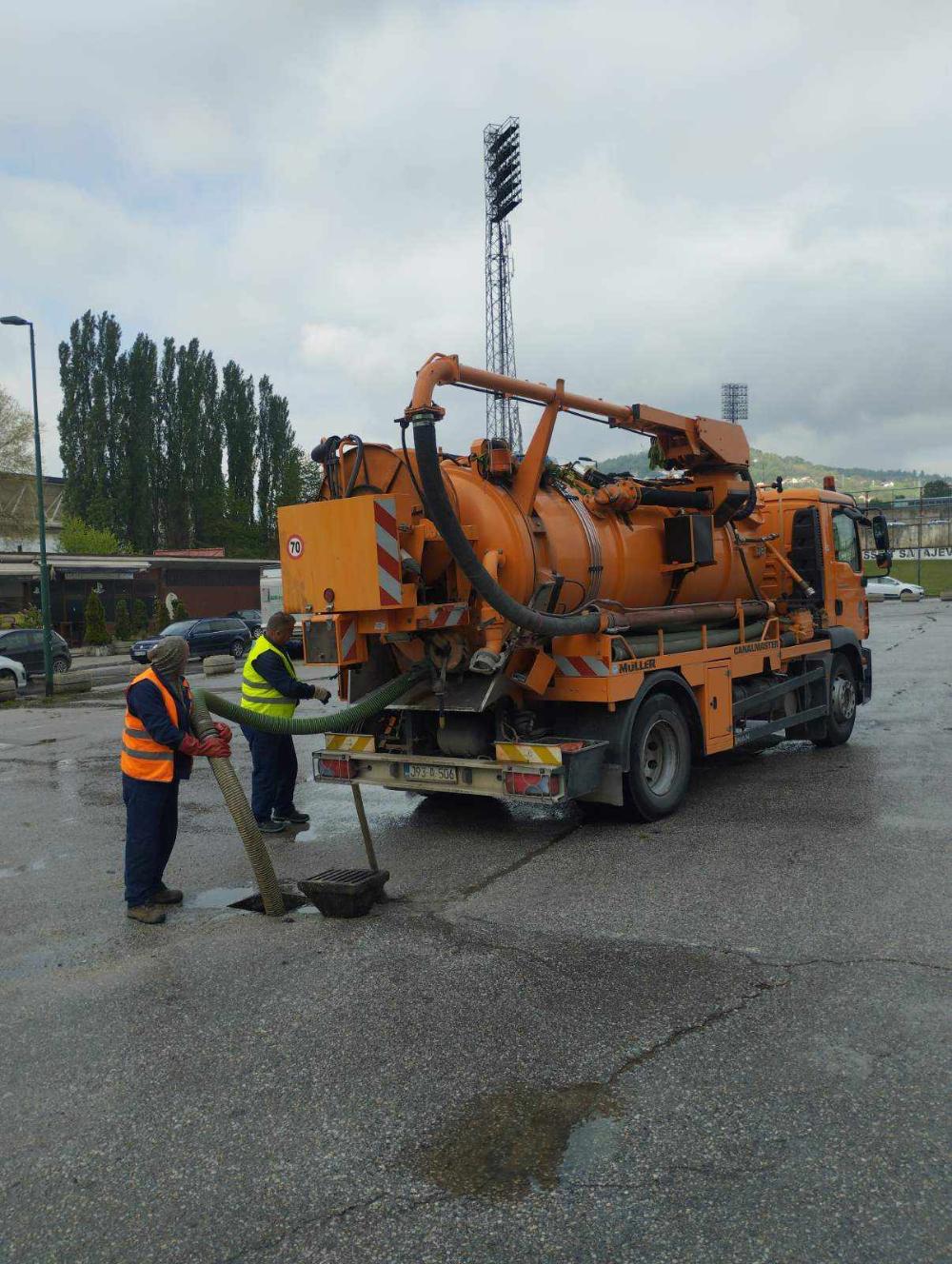 Započela proljetna akcija čišćenja u Kantonu Sarajevo, ekipe ViK-a u narednih 45 dana na terenu