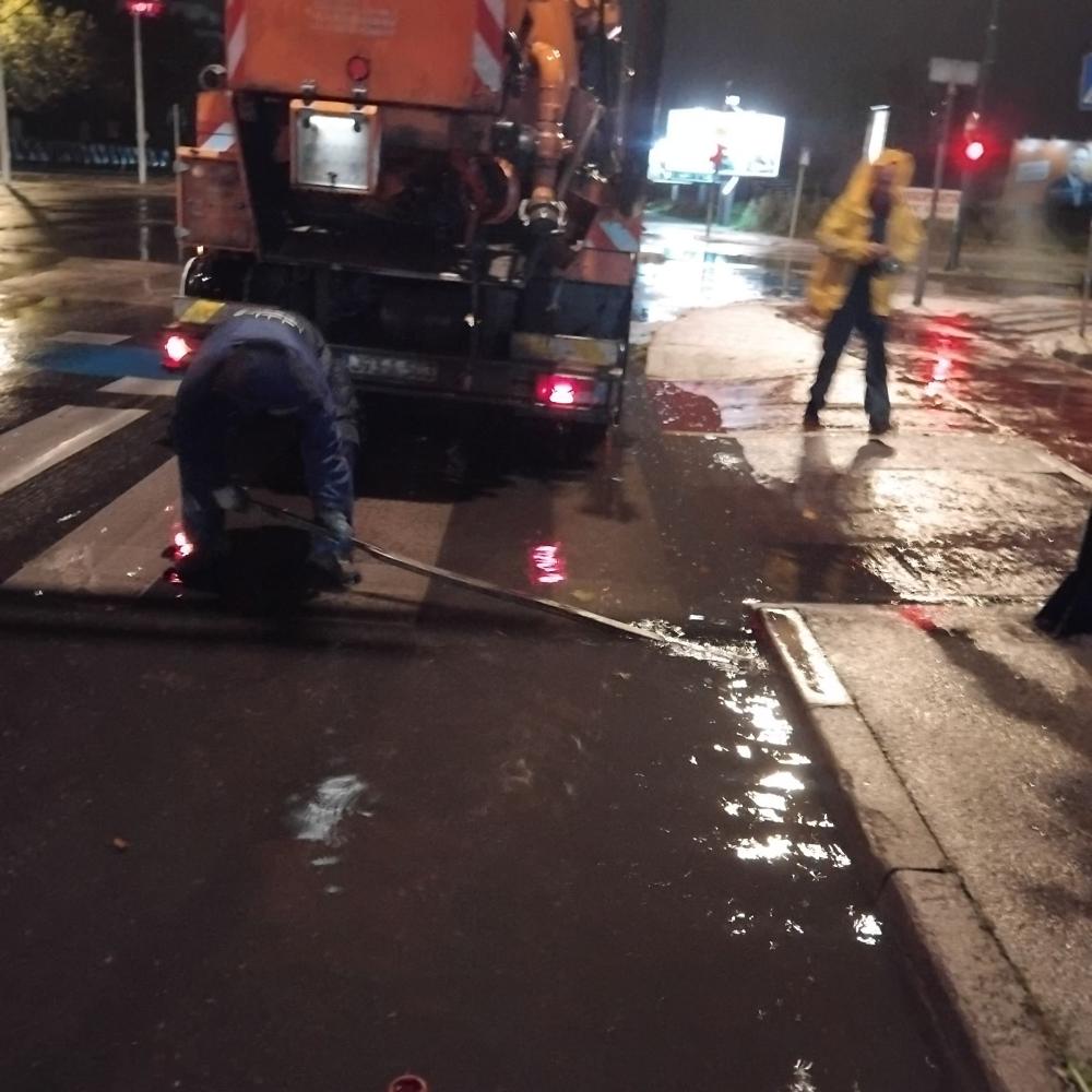 Pojačane aktivnosti radnika Pogona Kanalizacija tokom vikenda