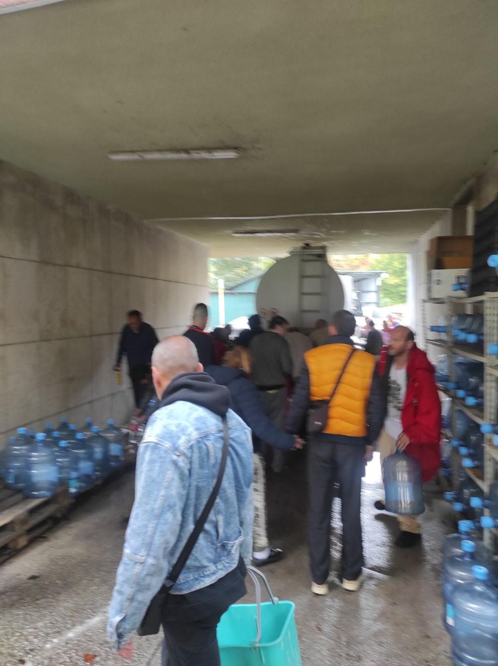 Isporuka vode za stanovnike naselja Alapi i korisnike Doma Nahorevo