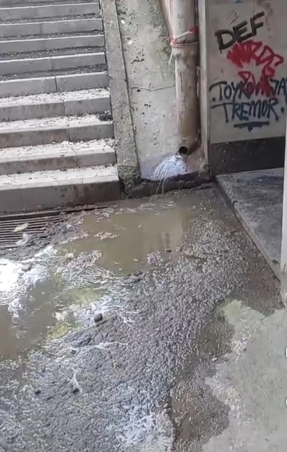 VIK će u saradnji sa Općinom Stari Grad pokrenuti aktivnosti na sanaciji kvara u ulici Muse Ćazima Ćatića koji je prouzrokovao izvođač radova