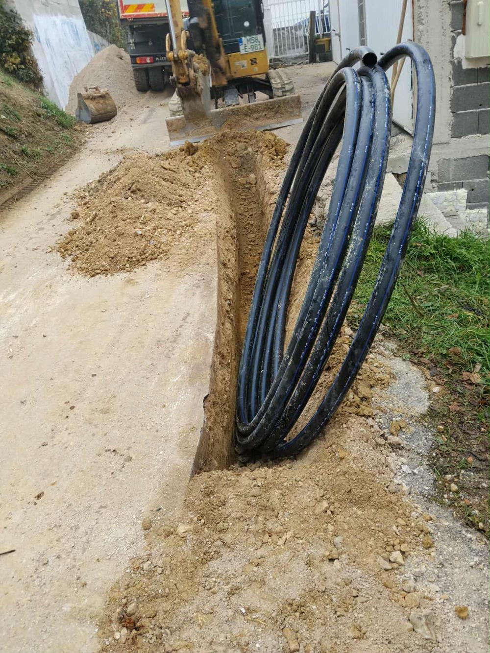 U ulici Mahmuta Mahmutovića polaže se 500 metara cjevovoda