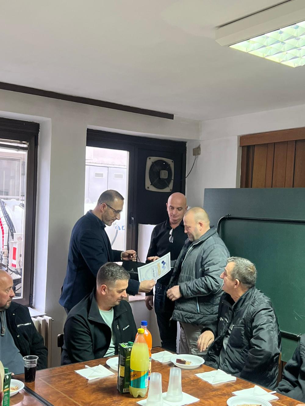 Tradicionalne aktivnosti povodom Dana preduzeća: ZAHVALNICE I POKLONI ZA DUGOGODIŠNJI RAD