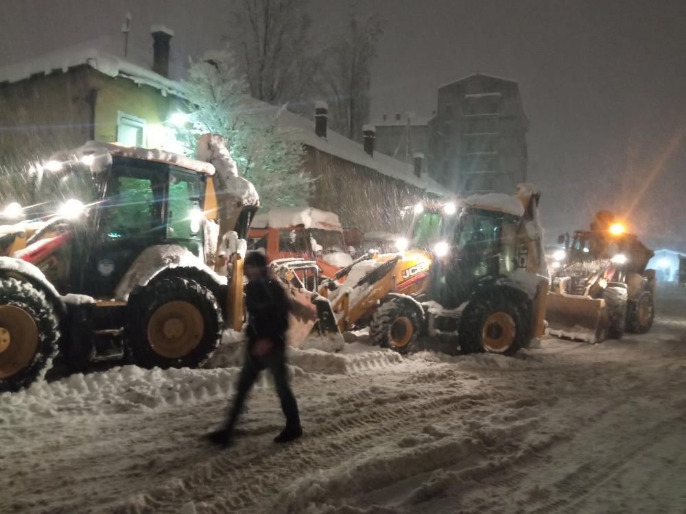 KJKP „ViK“ Sarajevo pomaže KJKP „RAD“ Sarajevo  u aktivnostima čišćenja snijega