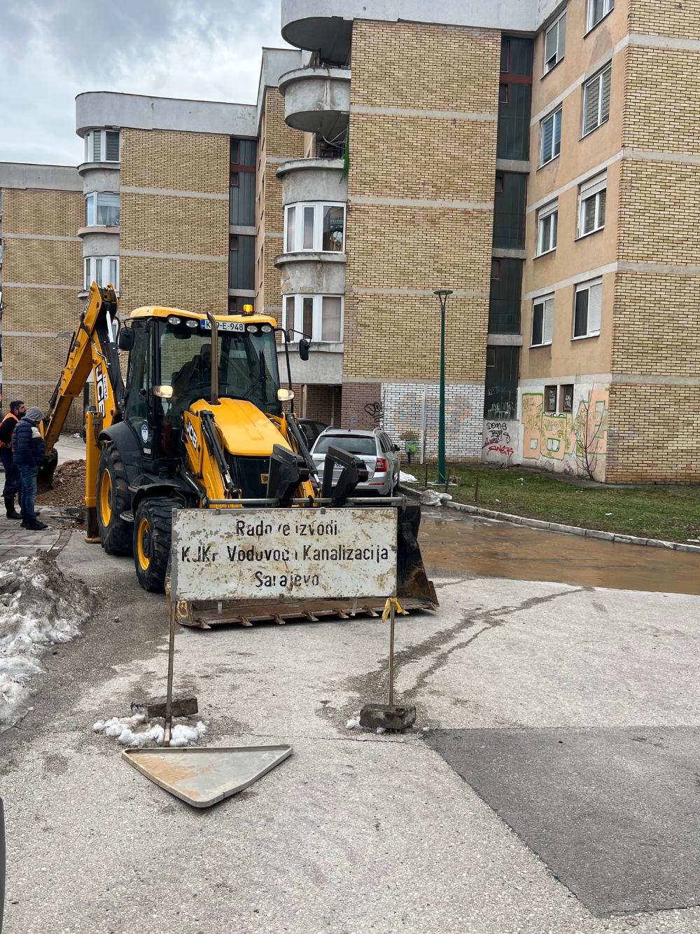 Ekipe na terenu: u toku sanacija kvarova na vodovodnoj mreži i završetak kanalizacionih radova