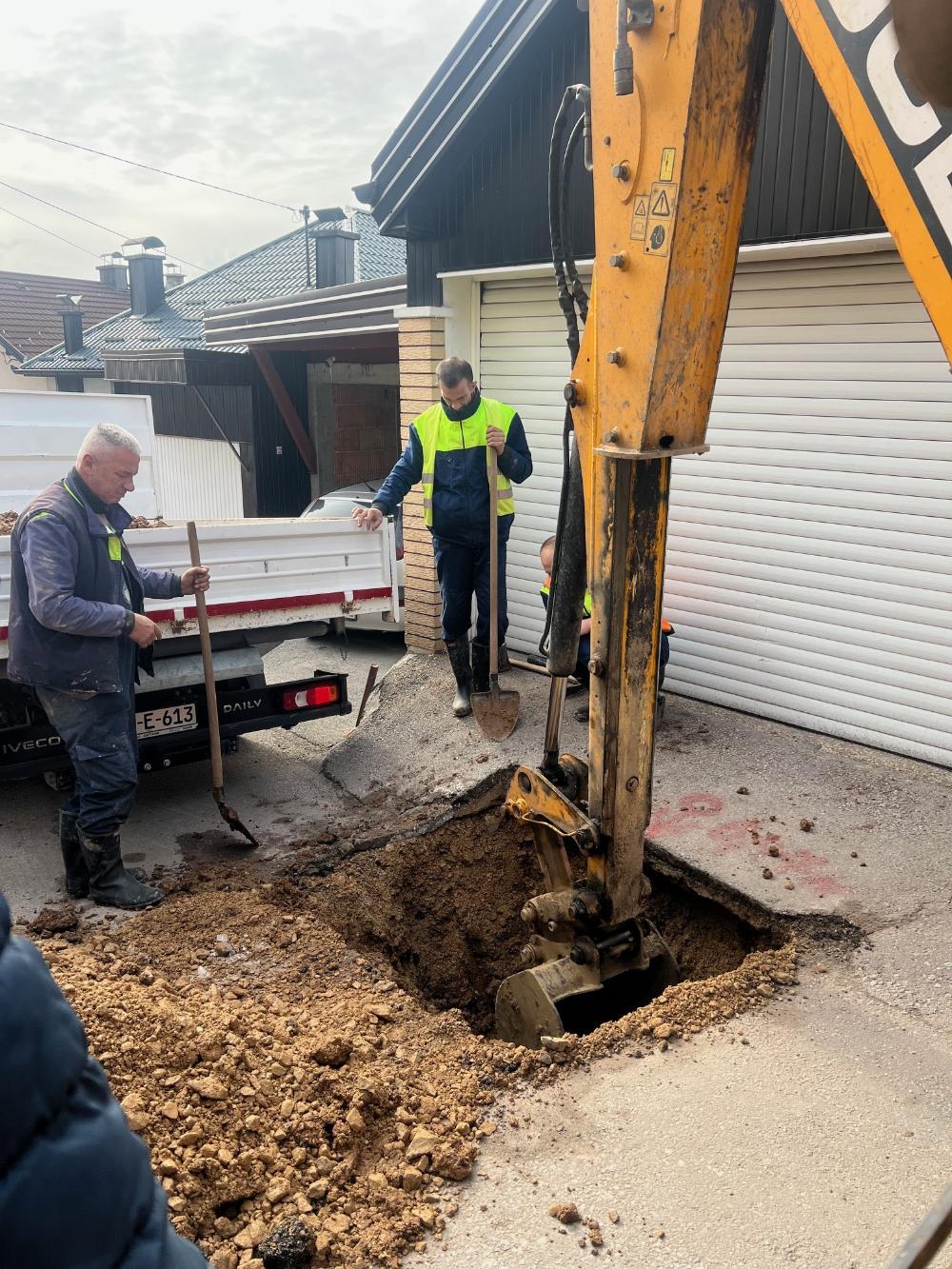 Ekipe ViK-a na terenu: u toku sanacija kvarova širom grada